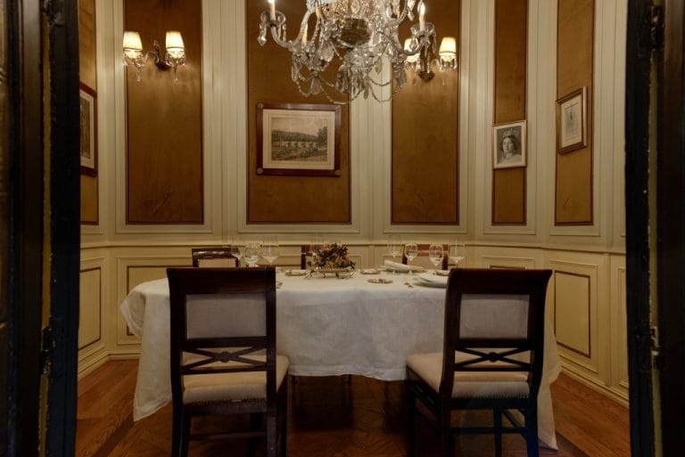 Salón Blanco preparado para eventos