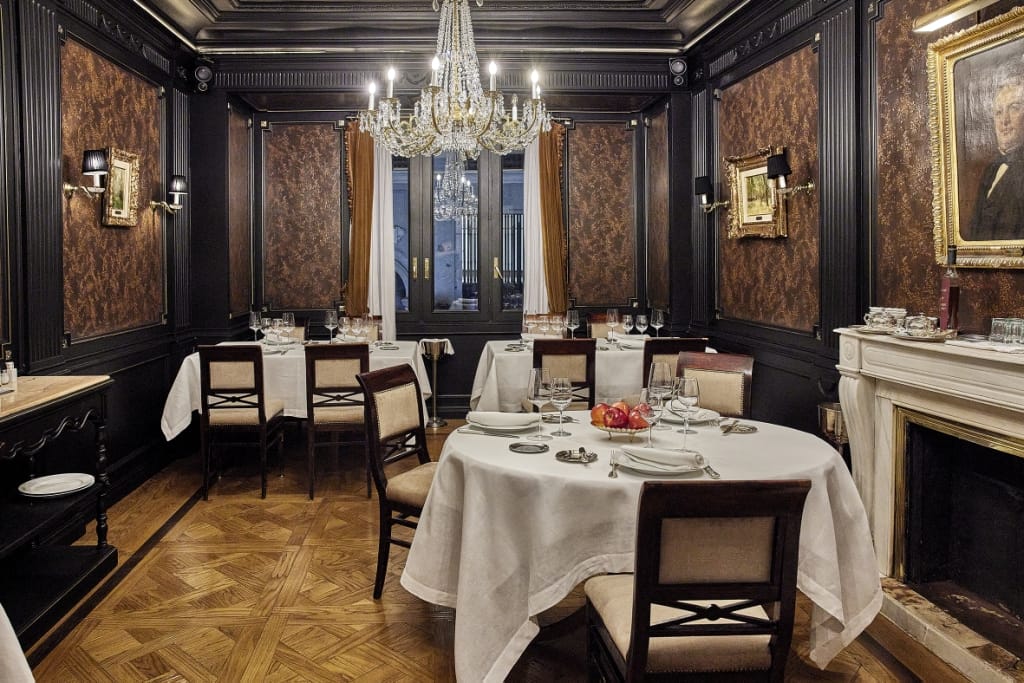 Salón Sarasate de Lhardy